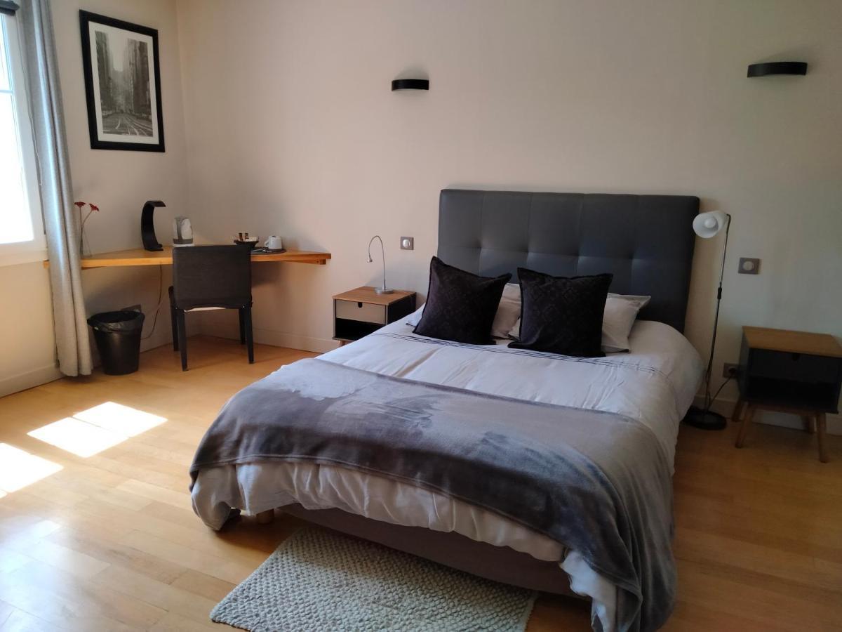 Au Saint-Amand Bed & Breakfast Poissons Bagian luar foto