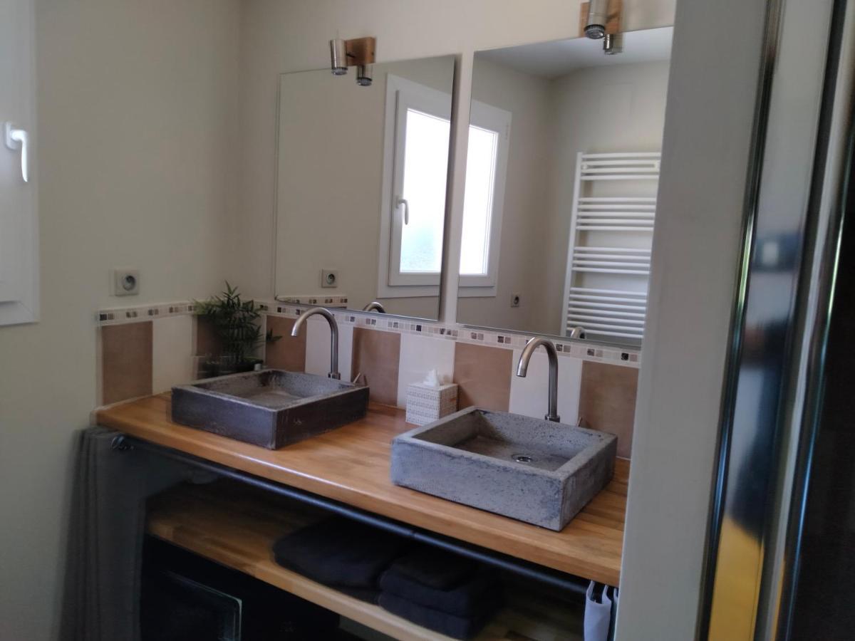 Au Saint-Amand Bed & Breakfast Poissons Bagian luar foto